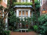 A Gold Coast Architectural Gem