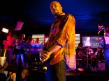 Common and the Roots Bless the Shrine