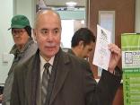 Del Valle Casts His Ballot