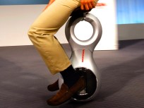Yee Haw! Segway Meets Unicycle in "Personal Mobility" Device