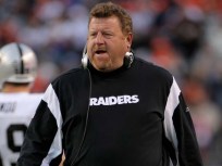Raiders' Assistant Hospitalized in "Coach-Fight"