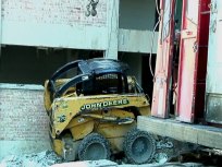 Construction Worker Dies After 7-Story Fall