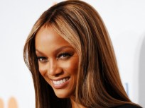Tyra Banks Waving Goodbye To Her Weave
