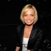 Jaime Pressly Engaged To Lawyer