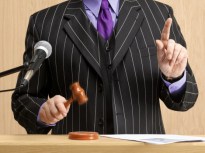 Man Gets 6 Months For Flipping Off a Judge