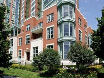 Open House: 439 E. North Water Street
