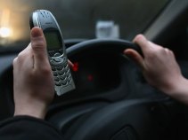 Quinn Signs Texting-While-Driving Ban