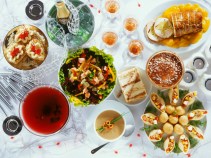 How to Healthfully Navigate a Party