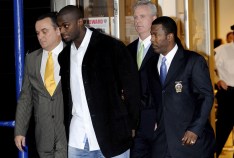 Burress Posts Bail, Pierce Investigated