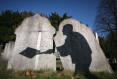 Sheriff Wants to Stop All Burials at Burr Oak