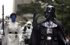 Eat breakfast with Darth Vader