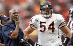 Bear Bites: Urlacher's Affection for Smith