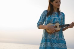 Ukulele Players Seeking World Record in Chicago