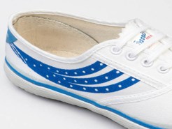 Warrior Dot Sneakers