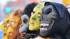 Illinois Aids Crackdown on Halloween Contact Lenses
