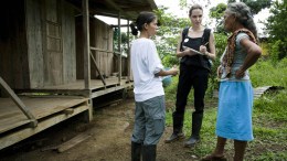 Cause Celebs: Angelina Jolie