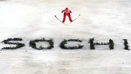 157715955JF00007_FIS_Ski_Ju