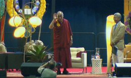Dalai Lama Praises Ban on Death Penalty
