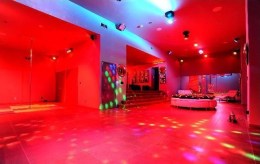 Take a Look Inside a $7.5M Celeb Party Pad
