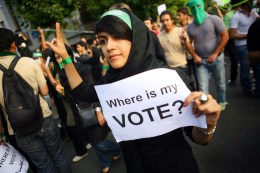 From Obama to Iran, Tech Ups the Political Ante