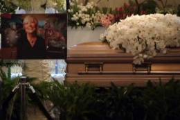 Thousands Gather to Honor Maggie Daley