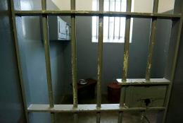 Convicted Marshal Going to Prison Where Dad Died