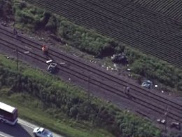3 Dead Following Train, Car Crash