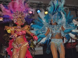 Chicago's Brazilians Get Down