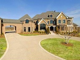 LeAnn Rimes Slashes Price of Tennessee Estate