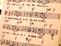 Research Shows Music Can Heal the Mind
