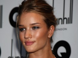 Victoria's Secret Model to Replace Fox in "Transformers 3"