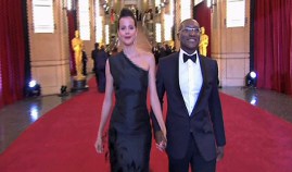 PHOTOS: Borris Powell's Winning Oscar Dress