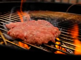 Holiday Grilling: How to Make the Perfect Burger