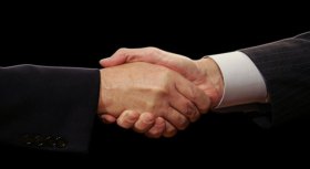 U. of I., Grad Instructors Agree on Contract