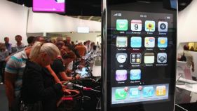 Screw The Radio: MLB's iPhone App Streams Games