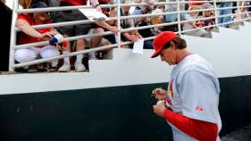 Tony La Russa Sues Twitter