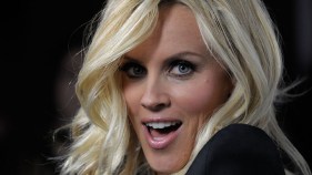 Jenny McCarthy Hosts Fundraising Bash
