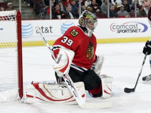 Blackhawks Shuffle Goalies in Khabibulin Showdown