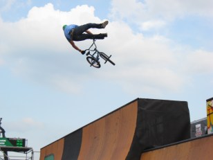 Behind The Scenes At The Dew Tour