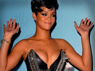 Rihanna To Break Her Silence On "Good Morning America"