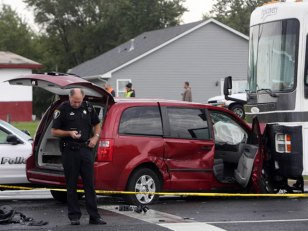 Bank Robbery Ends in Crash