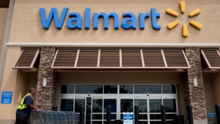 Wal-Mart Now Lets You Pay With Phone at All 4,600 US Stores