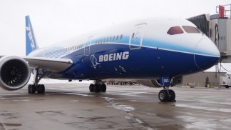 Go Inside Boeing 787 Dreamliner