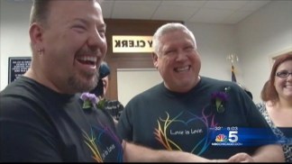 Chicagoans React to Obama's Push For Same Sex Marriage in Illinois