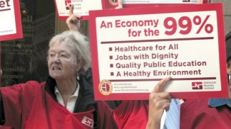 Nurses Protest Outside City Hall