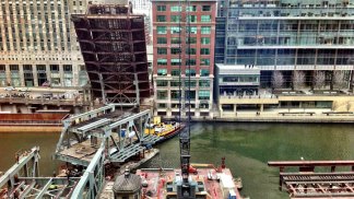 Wells Street Bridge Project Draws Spectators