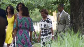 Obamas Attend Neighborhood Wedding