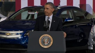 Obama Suggests Shifting Cars and Trucks Off Oil