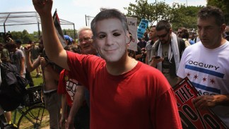 PHOTOS: Protestors Target Rahm's Home