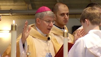 Chicago Churches Pray For New Pope